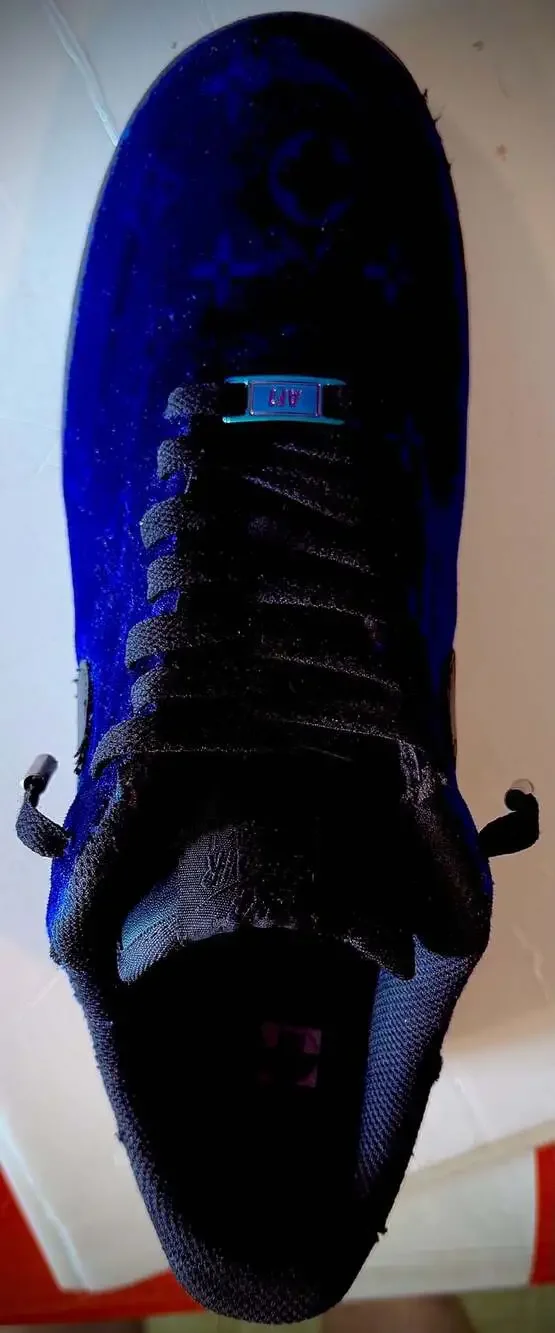Custom NIKE LV AF1 · :Black leather with blue. Velvet overlay - Picture 5 of 5